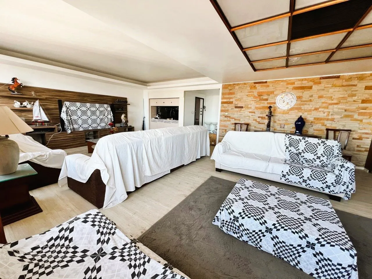 Imagem Excelente apartamento 3 dormitórios com vista para o Guaíba em frente a Santa Casa - Edif. Santa Tecla