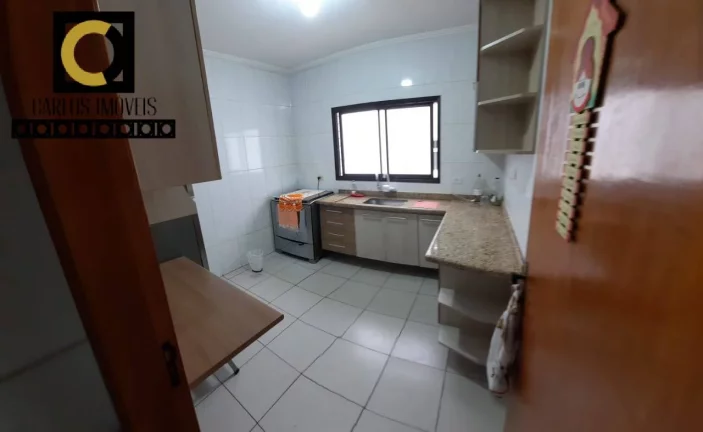 Imagem Casa Triplex com 3 dormitórios no Gonzaguinha em São Vicente