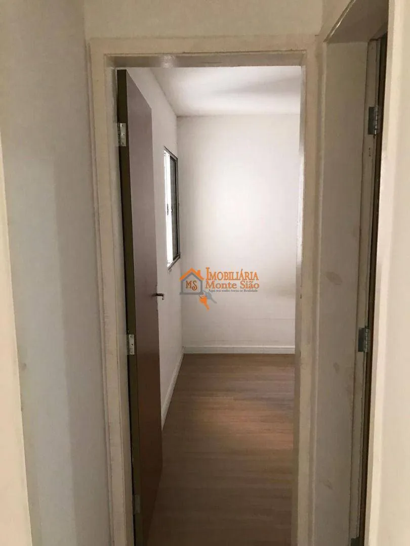 Imagem Apartamento Garden com 2 dormitórios à venda, 47 m² por R$ 180.000,00 - Jardim São Luis - Guarulhos/SP