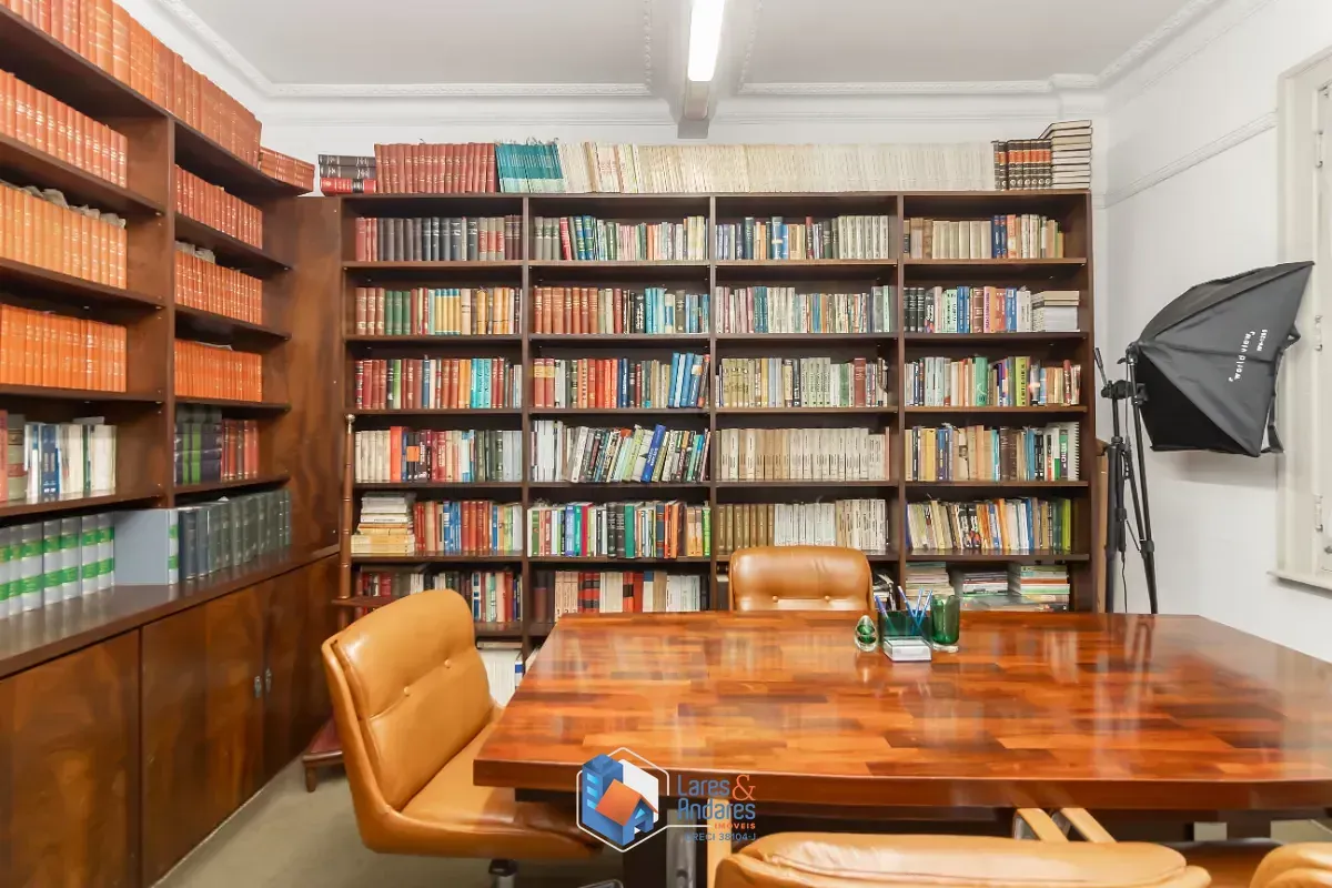 Imagem Conjunto comercial para venda em República, 200m²