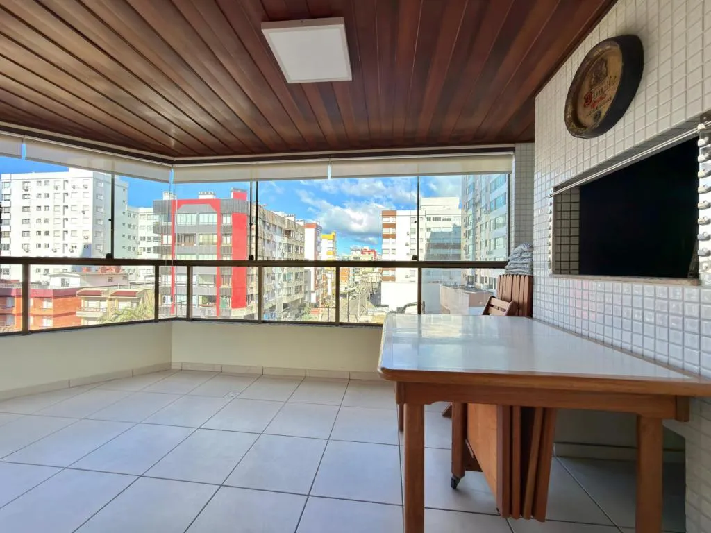 Foto do imóvel: Apartamento 3 Dormitórios - Bairro -- em Avenida Ruda