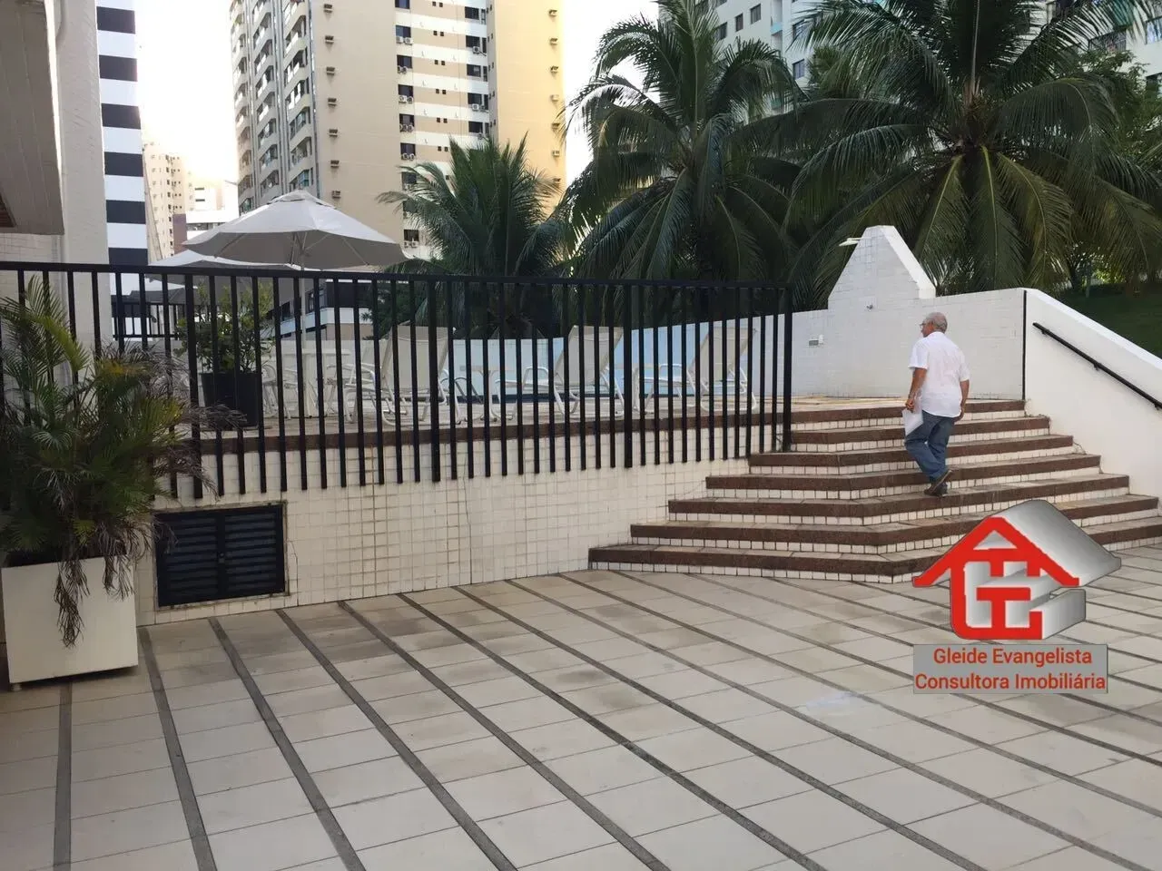 Imagem Apartamento com 4 Quartos à Venda, 220 m² em Pituba - Salvador