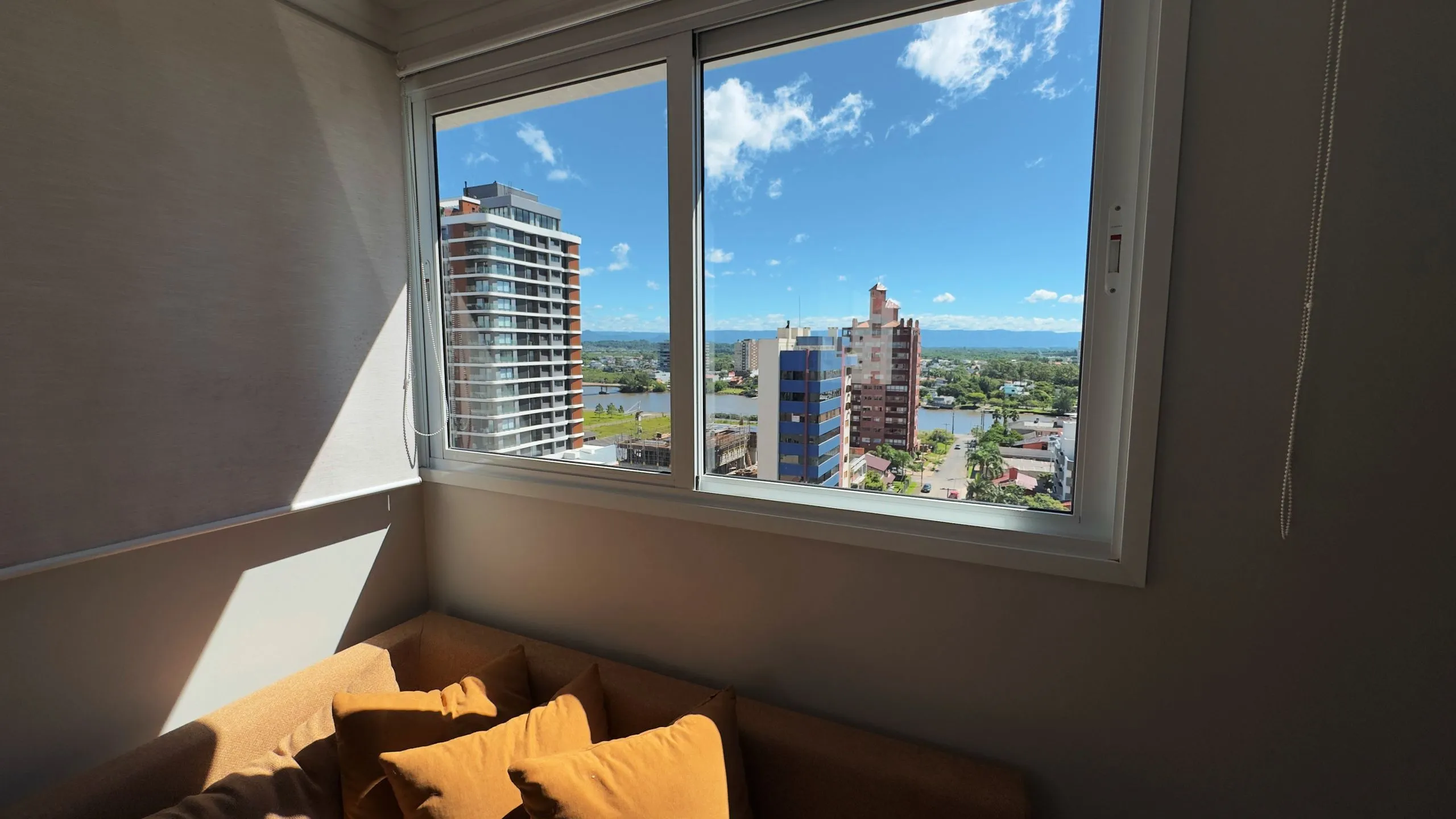 Imagem Cobertura à venda em Torres, Praia Grande, com 6 quartos, 380m2