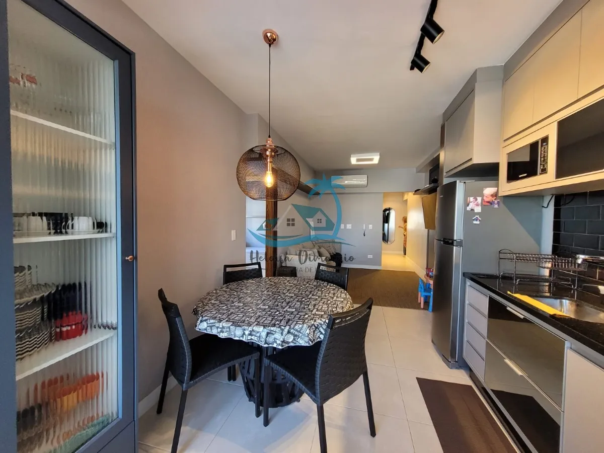 Imagem Excelente Apartamento com 3 dormitórios a venda a 250 metros da orla de Itagua em Ubatuba.