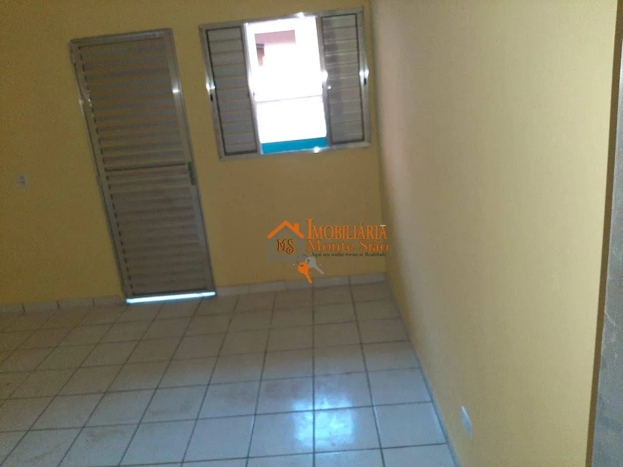 Imagem Sobrado com 5 dormitórios à venda, 125 m² por R$ 477.000,00 - Vila Carmela II - Guarulhos/SP