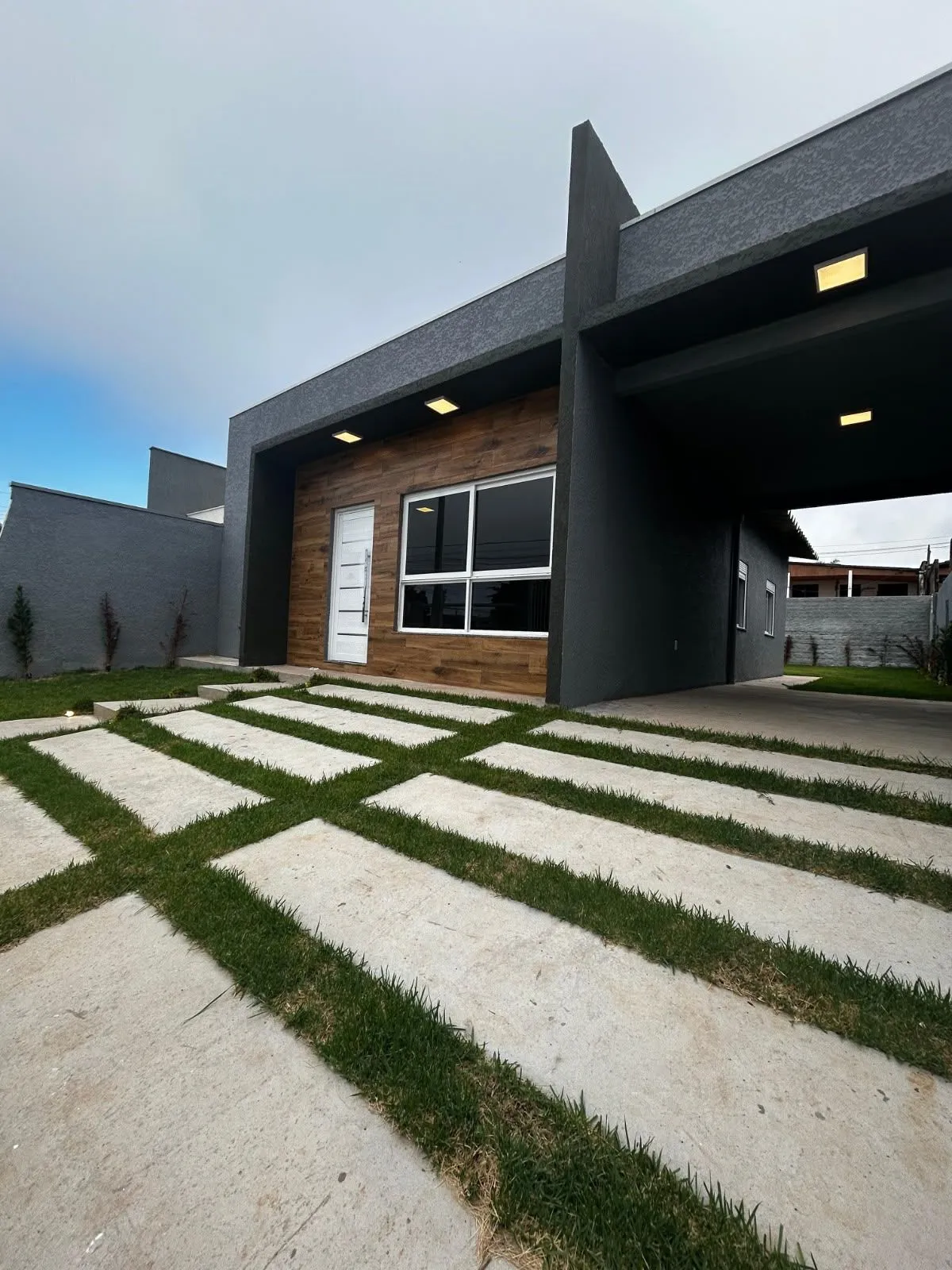 Imagem Casa a venda no bairro Parque Ipiranga - Gravatai