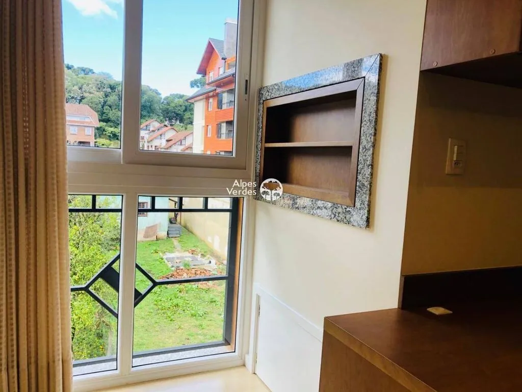 Imagem Vende-se apartamento no centro de Gramado - 1 Quartos- Valor R$880.000,00
