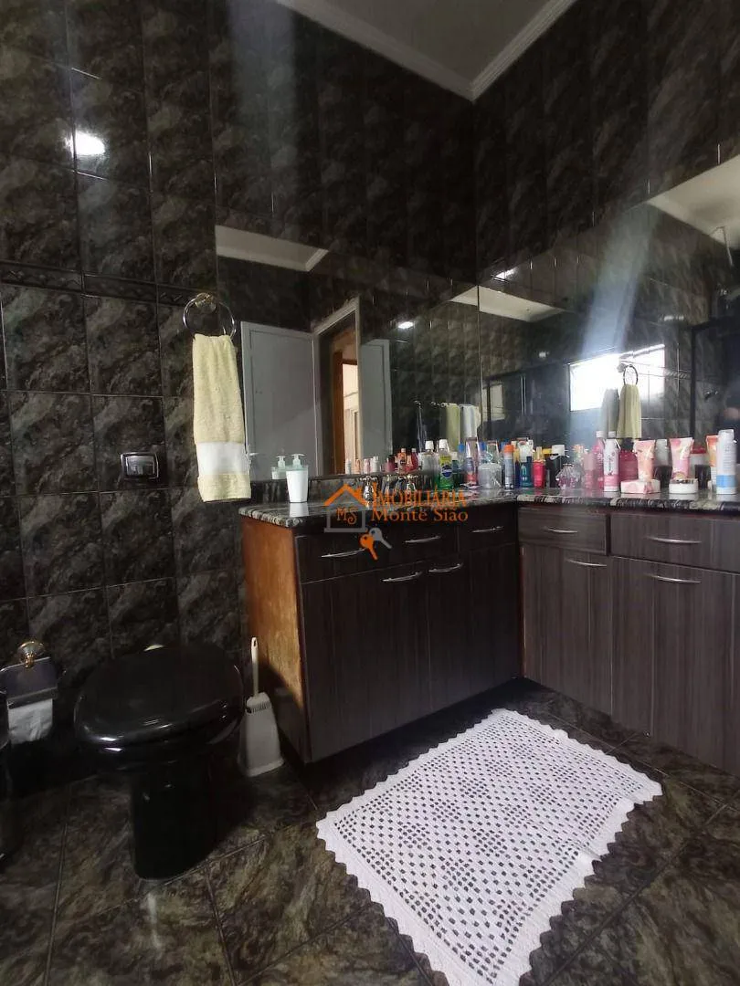 Imagem Sobrado com 4 dormitórios à venda, 438 m² por R$ 985.000,00 - Jardim Santa Clara - Guarulhos/SP