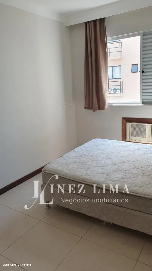 Imagem Apartamento 4 dormitórios para Locação em Itapema, Meia Praia, 4 dormitórios, 1 suíte, 2 banheiros, 2 vagas