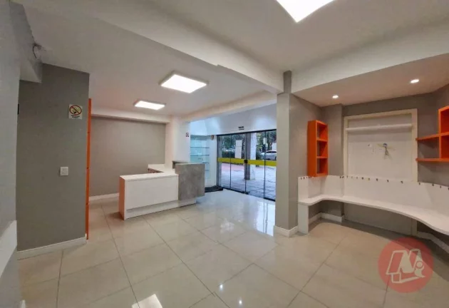 Imagem Loja para alugar, 117 m² por R$ 8.160,00/mês - Independência - Porto Alegre/RS