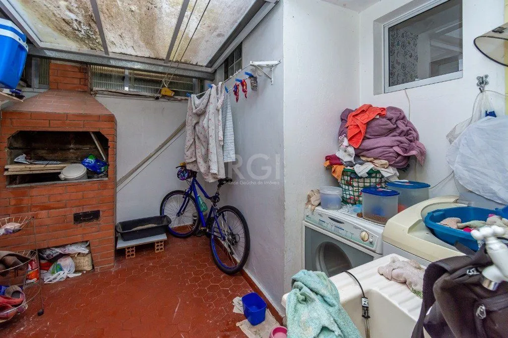 Imagem Apartamento para Venda - 86m², 2 dormitórios, sendo 1 suites, Petrópolis