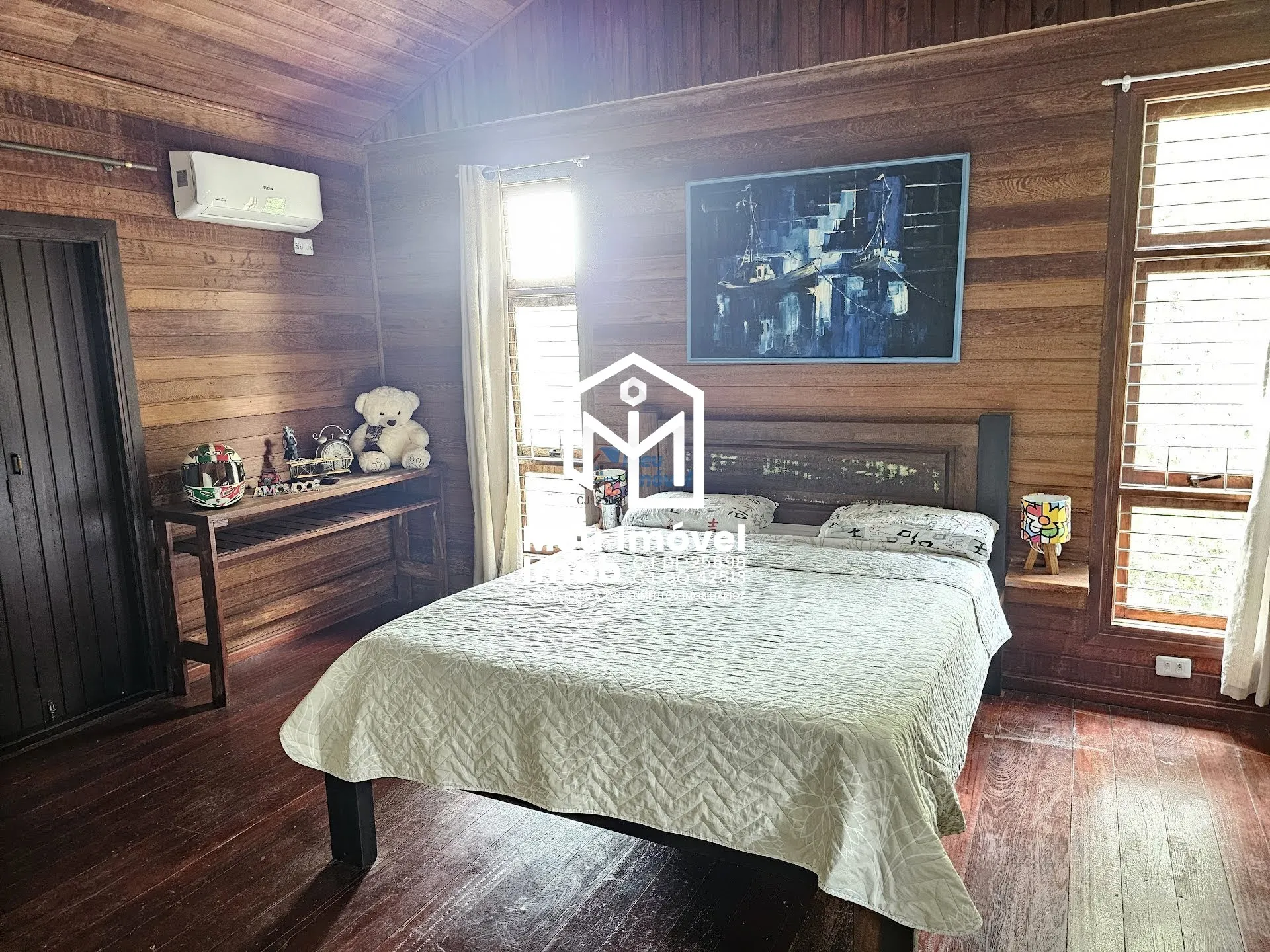 Imagem Casa 4 Quartos 2 Suítes 4 Vagas 190m² Mobiliado