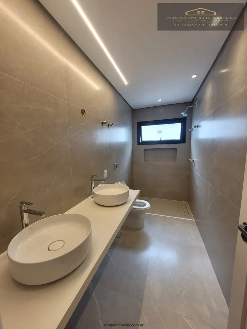 Imagem Casas em Condomínio para locação em Santana de Parnaiba no bairro Alphaville