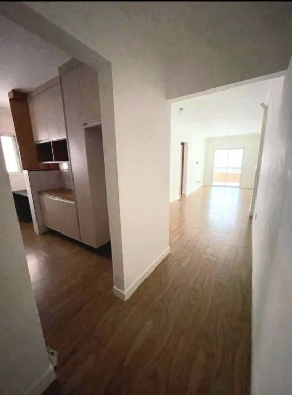 Imagem Apartamento à Venda em Guilhermina, Praia Grande - SP