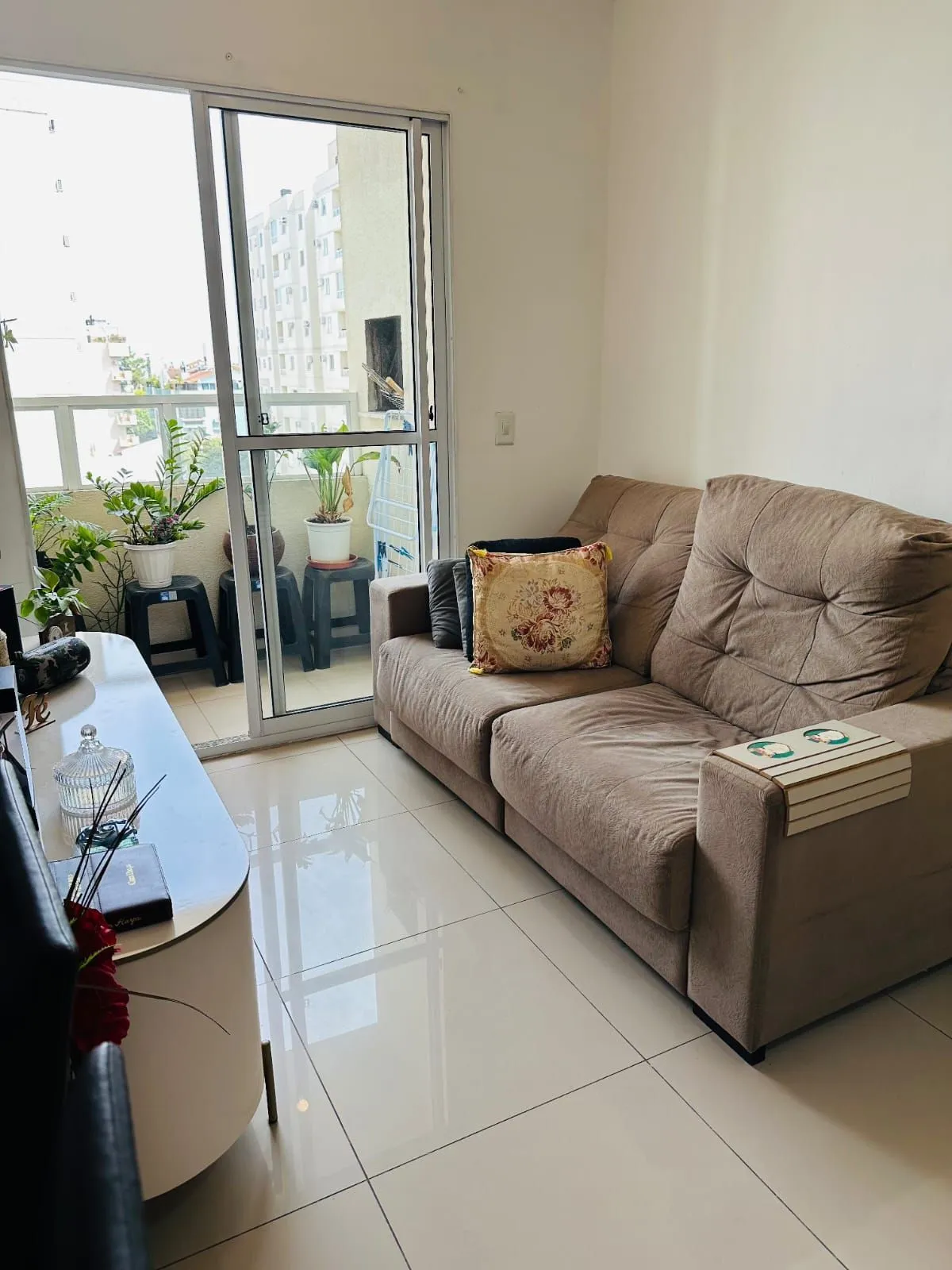Imagem Excelente apartamento 2 dormitórios e vaga em Novo Hamburgo