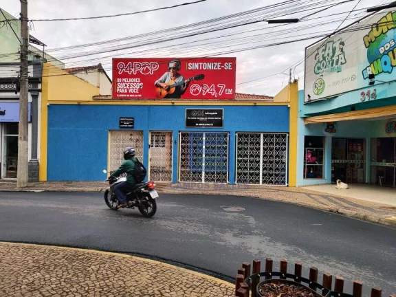 Imagem Salão para alugar, 39 m² por R$ 1.926,77/mês - Centro - Socorro/SP