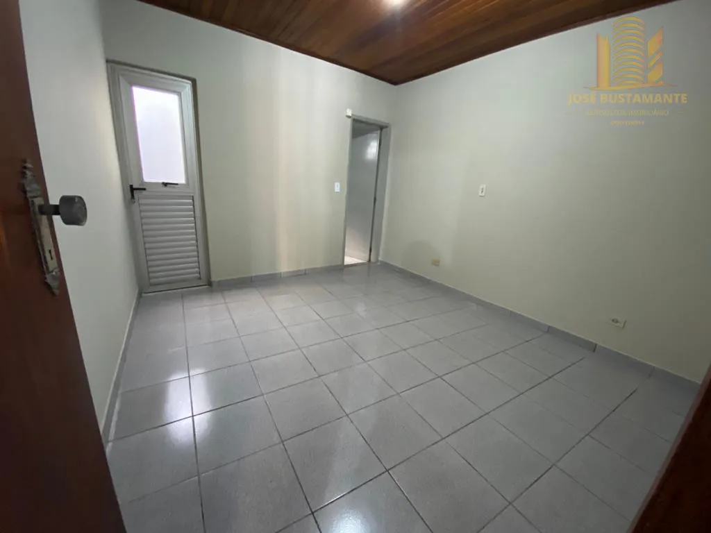 Imagem CASA TERREA 2 DORMITORIOS