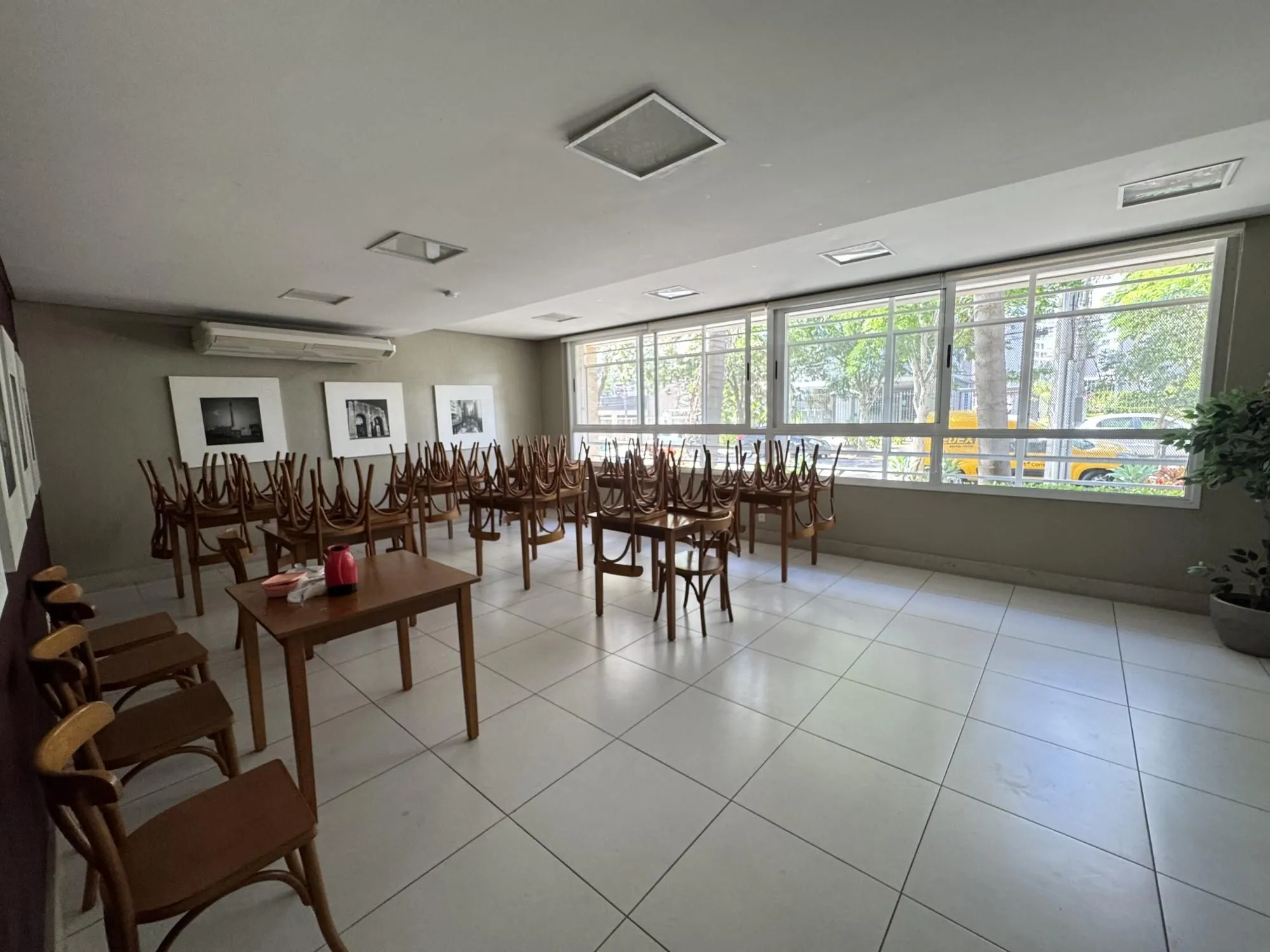Imagem Apartamento de 3 dormitórios, suite, garagem - Menino Deus