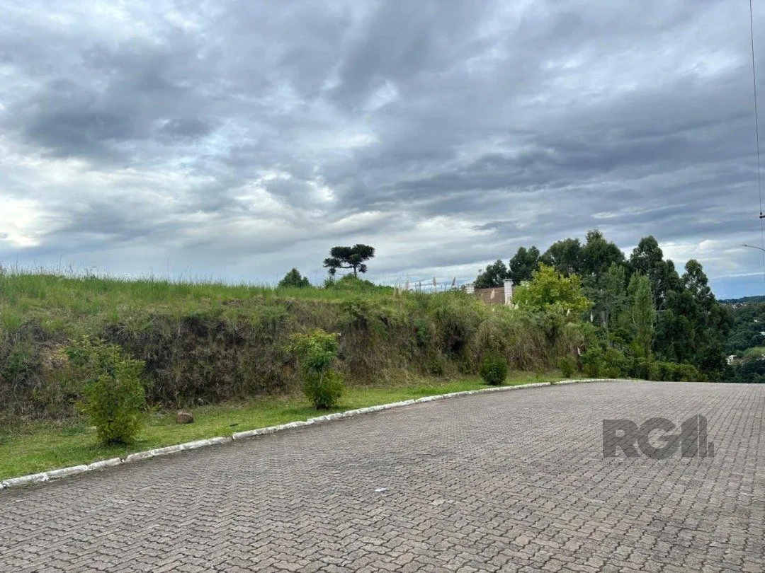 Imagem Terreno de 600m2 em ótimo loteamento residencial