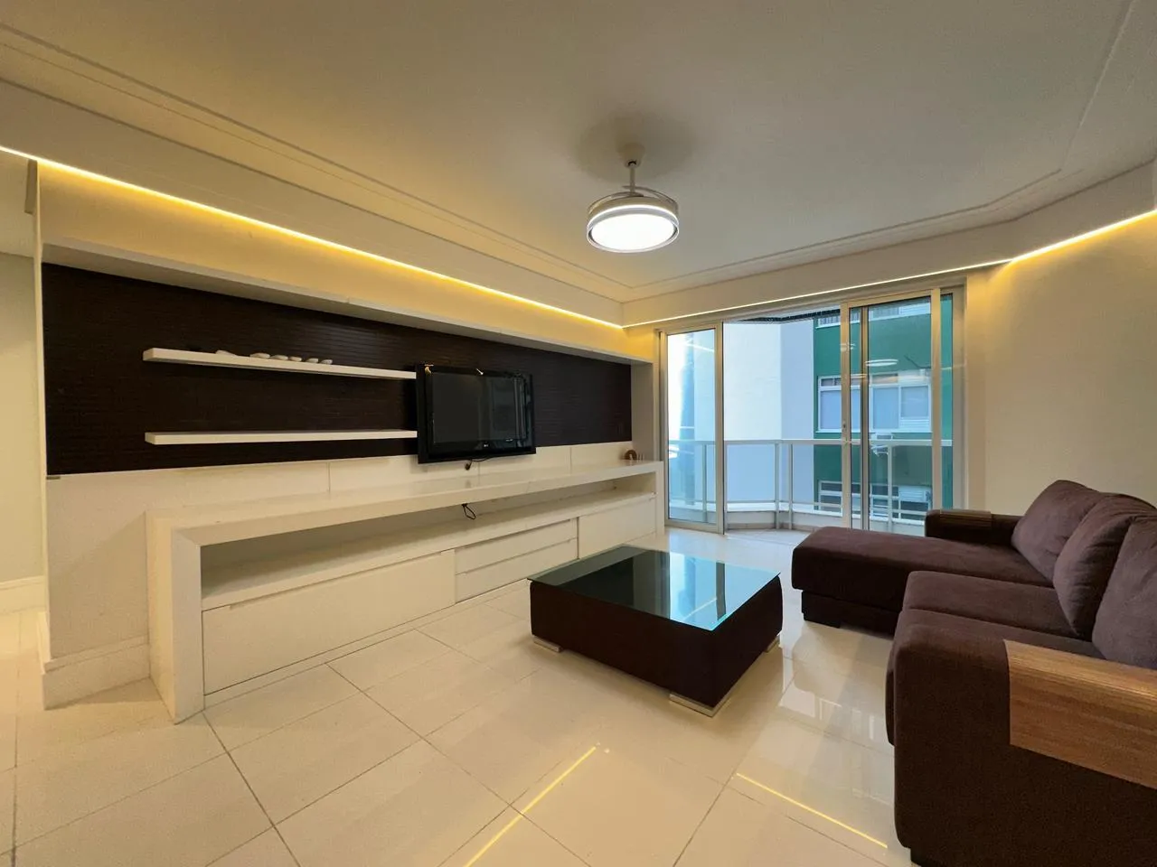 Imagem Apartamento com vista para o mar à venda com 1102m2 por R$ 2.590.000,00