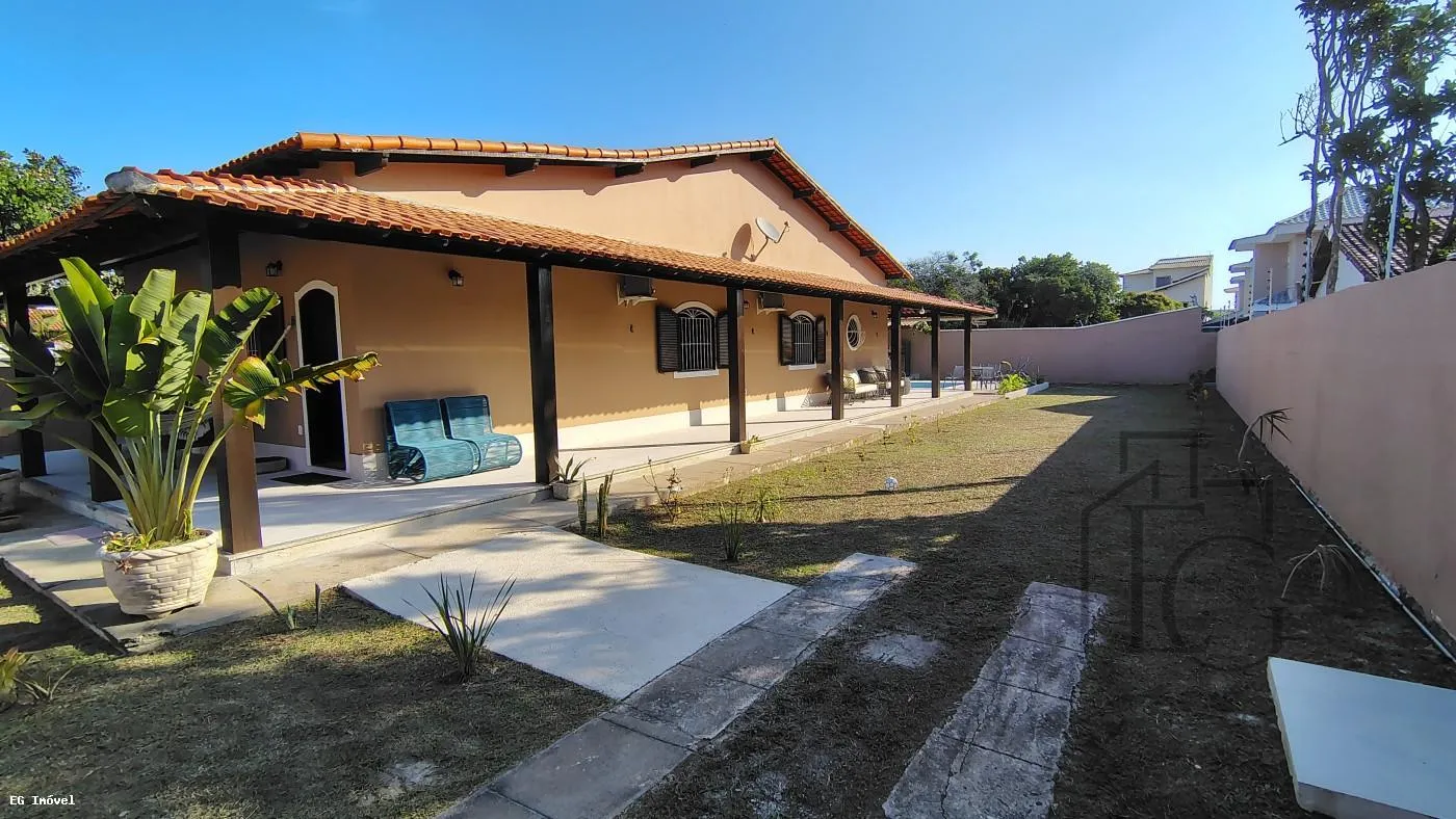 Casa para Venda em Saquarema, Itaúna, 3 dormitórios, 1 suíte, 2 banheiros, 4 vagas