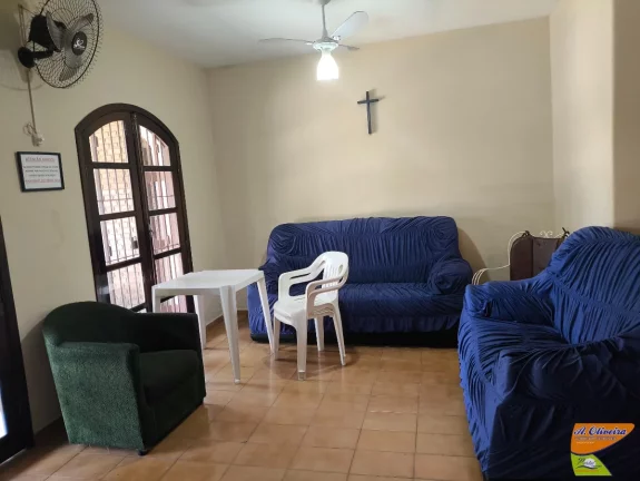 Imagem Linda casa +edícula próximo a praia