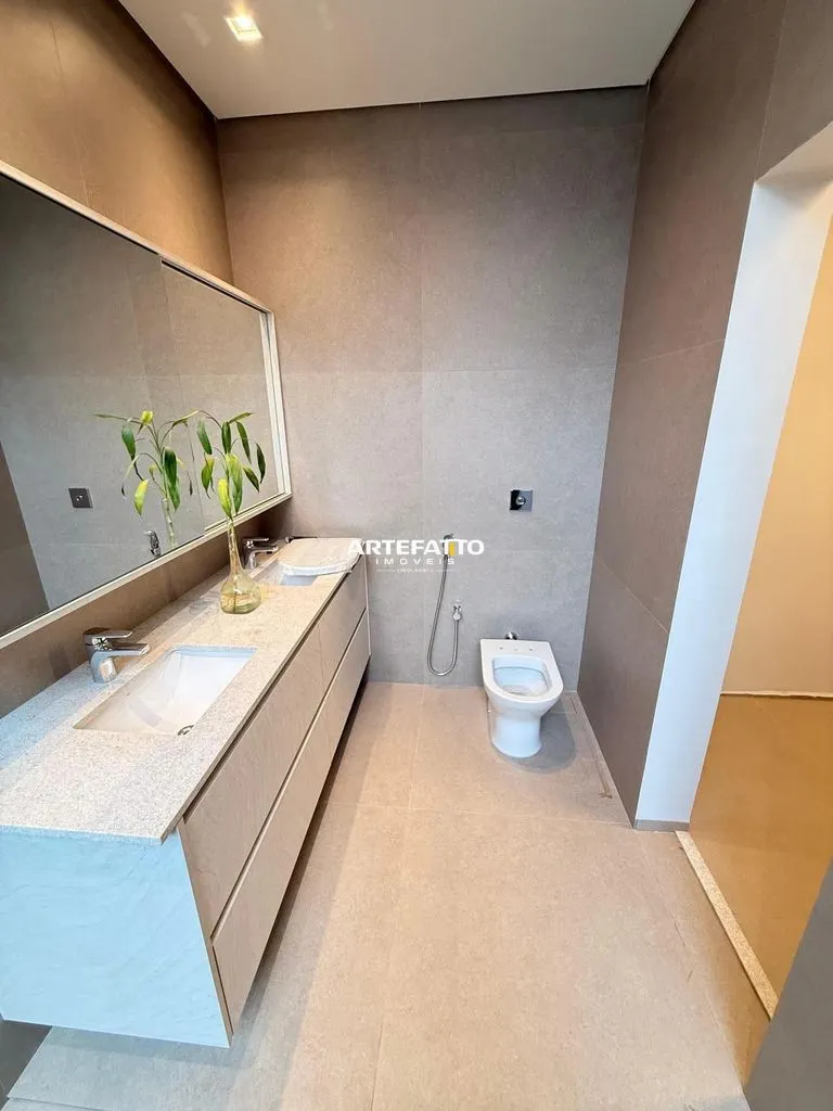 Imagem Casa com 4 Suítes no bairro Parque dos Lima