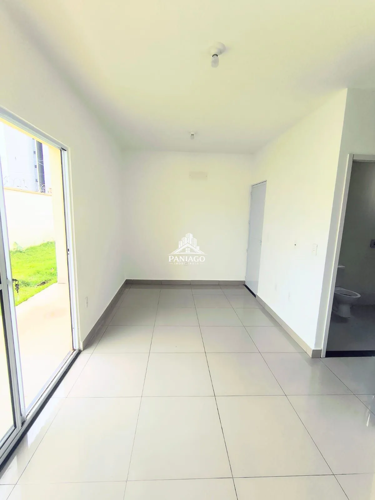 Imagem CASA PARA ALUGAR COM 2/4 NO CONDOMINIO VIVA PARQUE