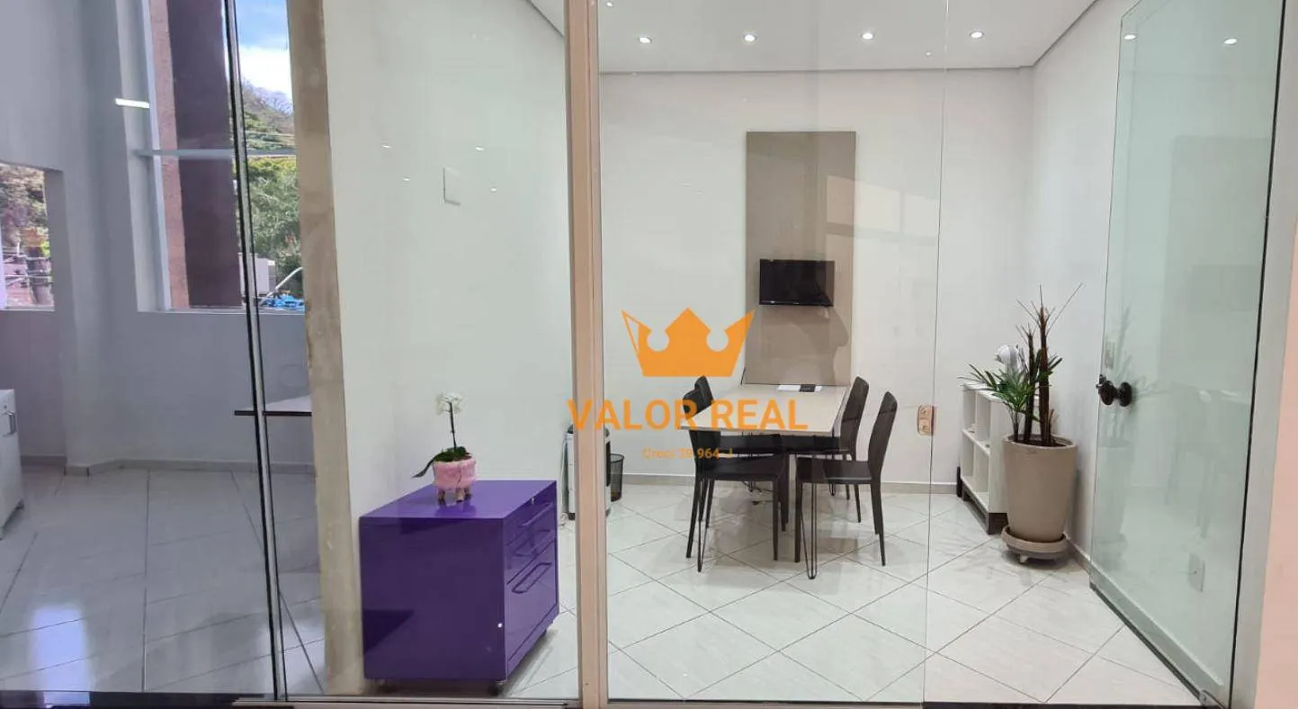 Foto do imóvel Investimento de Oportunidade: Sala Comercial Finamente Decorada, 24,5 m2 dividios em 2 salas no Boulevard Samambaia, Jundiaí!