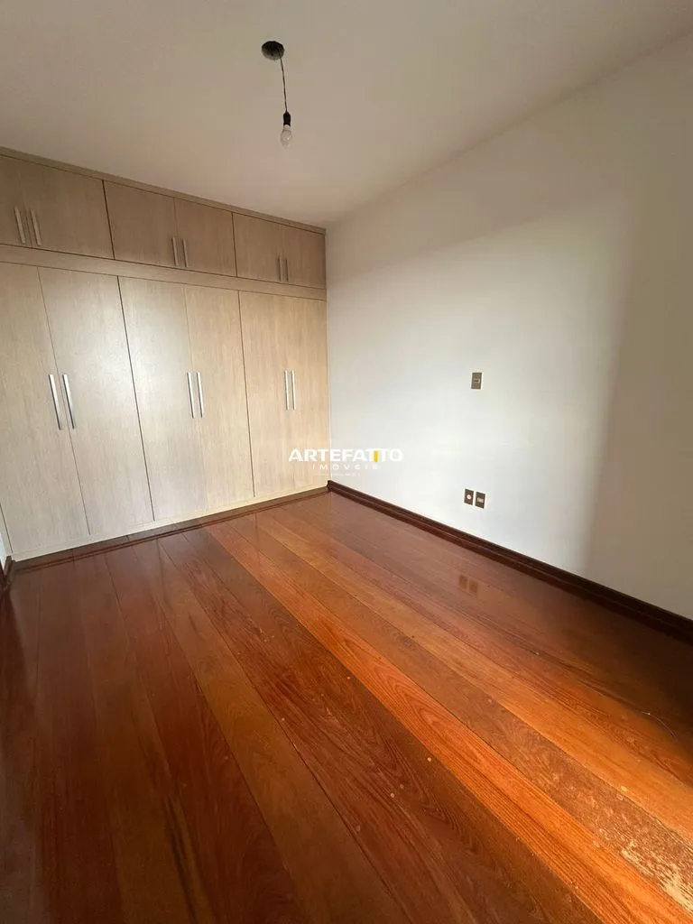 Imagem Cobertura Duplex no Centro, em Franca, com 412m2 e 3 suítes
