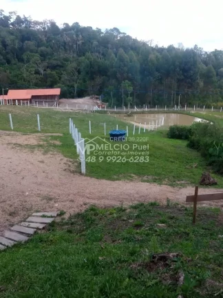 Imagem Propriedade rural de sítio e alto padrão com negócio de locação de cabanas. São 13 hectares escritura pública 05 cabanas 01 sede