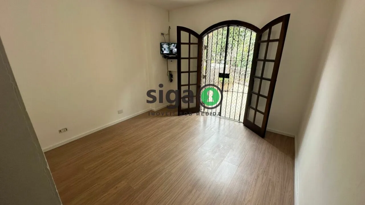 Imagem VENDE na Vila Cruzeiro Casa Assobradada com 3 Dormitórios e uma Vaga