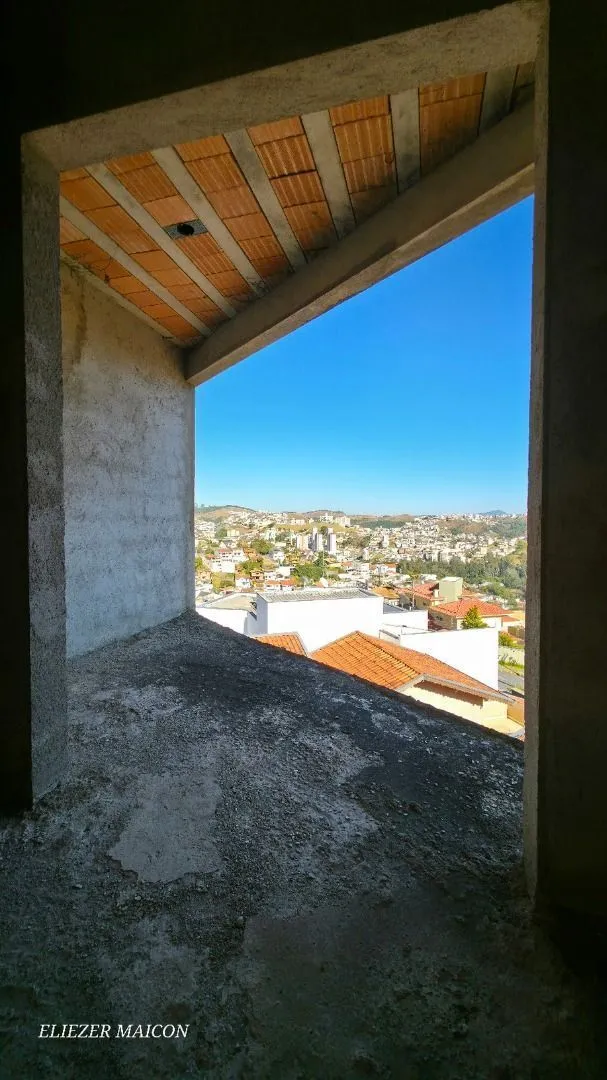 Imagem Casa a venda em construção com 3 quartos bairro vivaldi leite Poços de Caldas