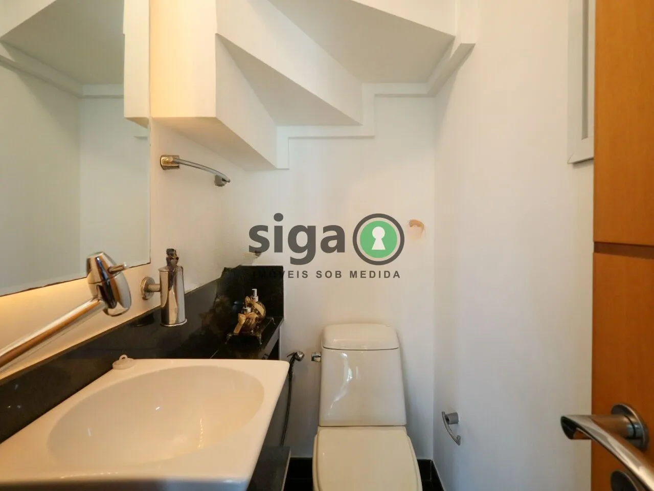 Imagem Duplex Mobiliado 1 quarto, 69m² e 2 Vagas - Moema - São Paulo/SP