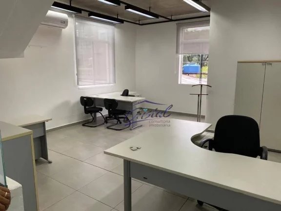 Imagem Prédio Comercial monousuária com 836m² de área construída,