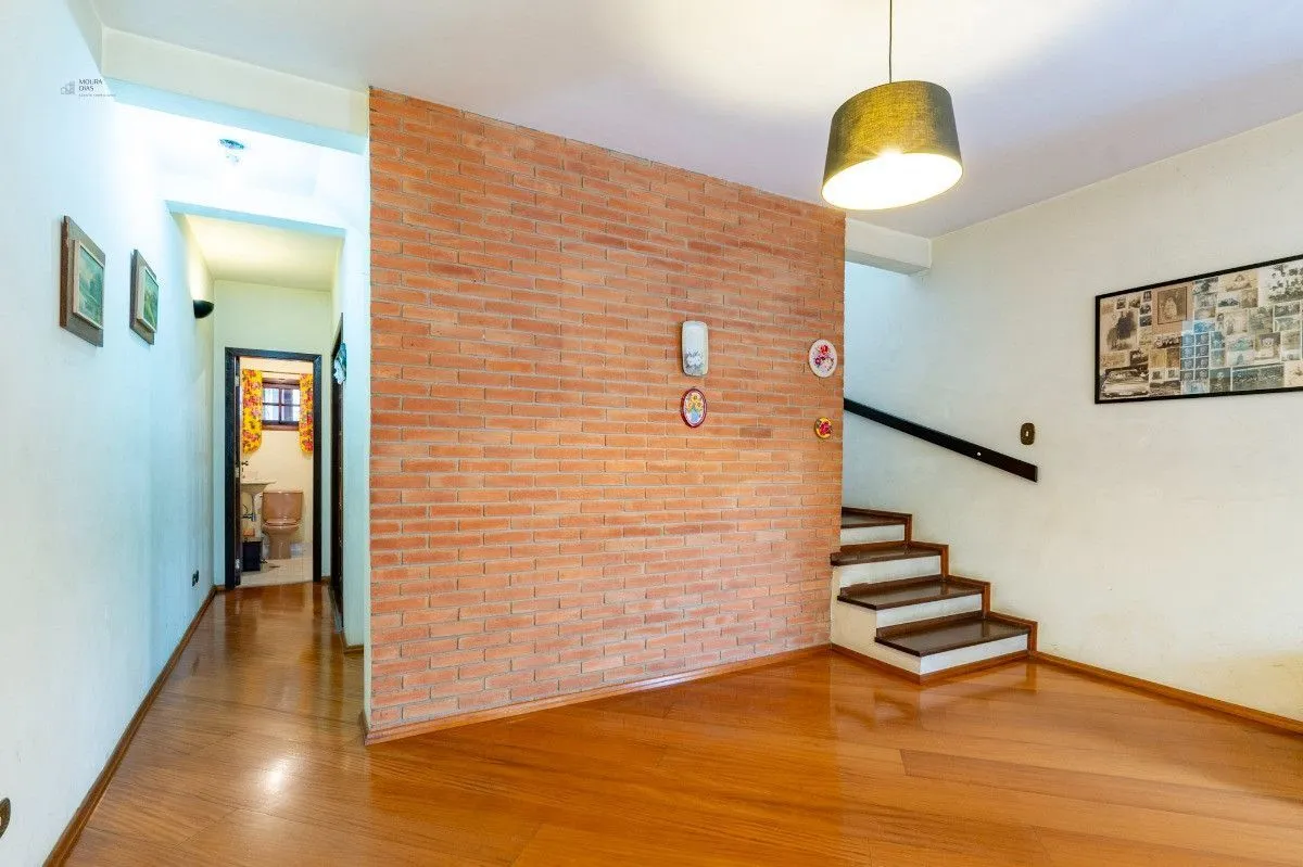 Imagem Casa Sobrado no Alto da Lapa 191m² com3 Dormitórios (1 Suíte) com versátil casa no fundo do terreno ( home office) e 2 vagas