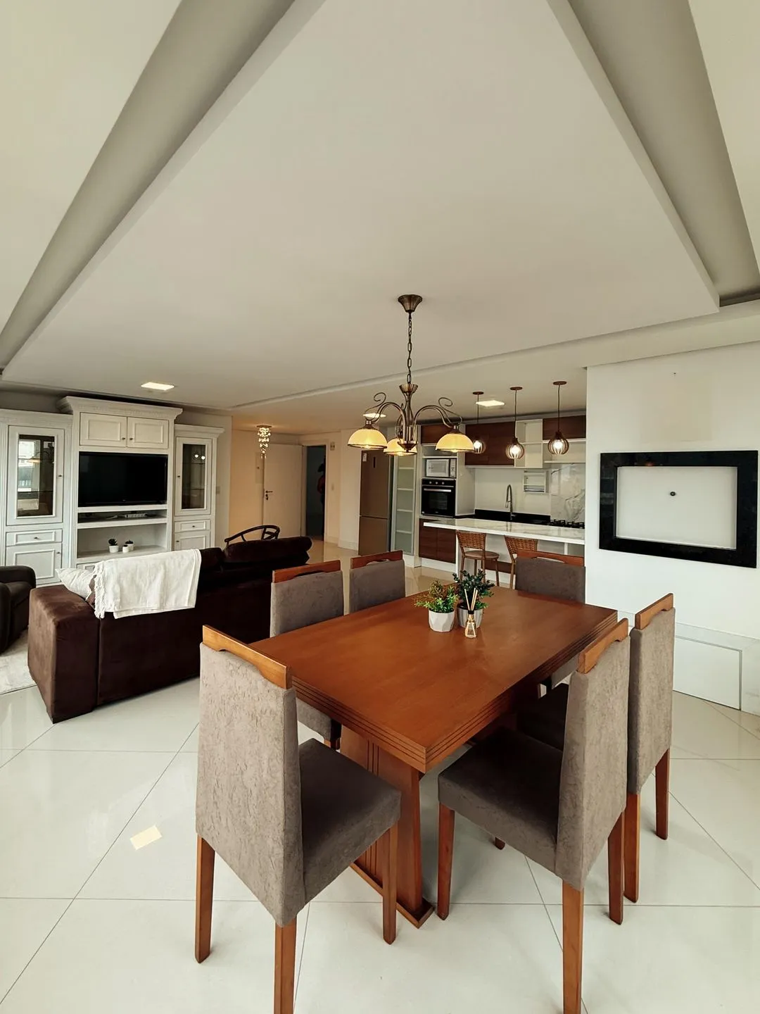 Imagem Apartamento à venda em Torres, Predial, com 3 quartos, 105.23m2