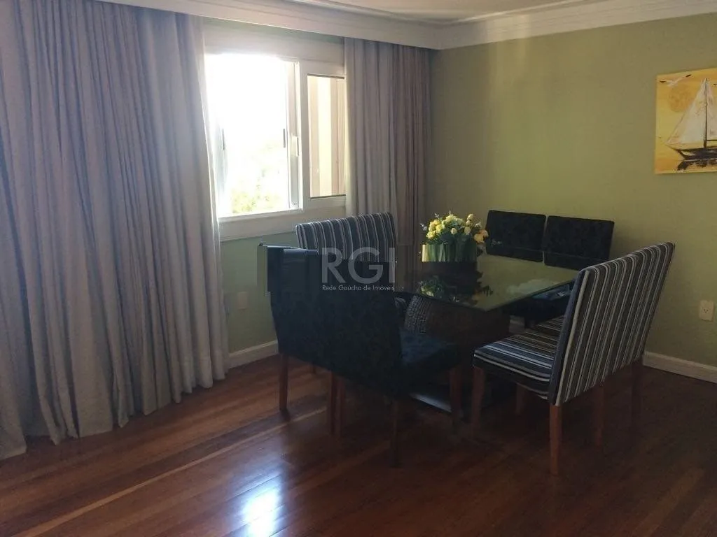 Imagem Cobertura para Venda - 248m², 3 dormitórios, sendo 1 suites, 2 vagas - Mont Serrat