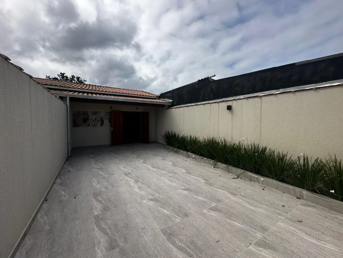 Foto do imóvel CASA NOVA COM PISCINA, 02 DORMITÓRIOS E DISPONÍVEL PARA VENDA E LOCAÇÃO LADO PISTA NA VILA ATLÂNTICA EM MONGAGUÁ