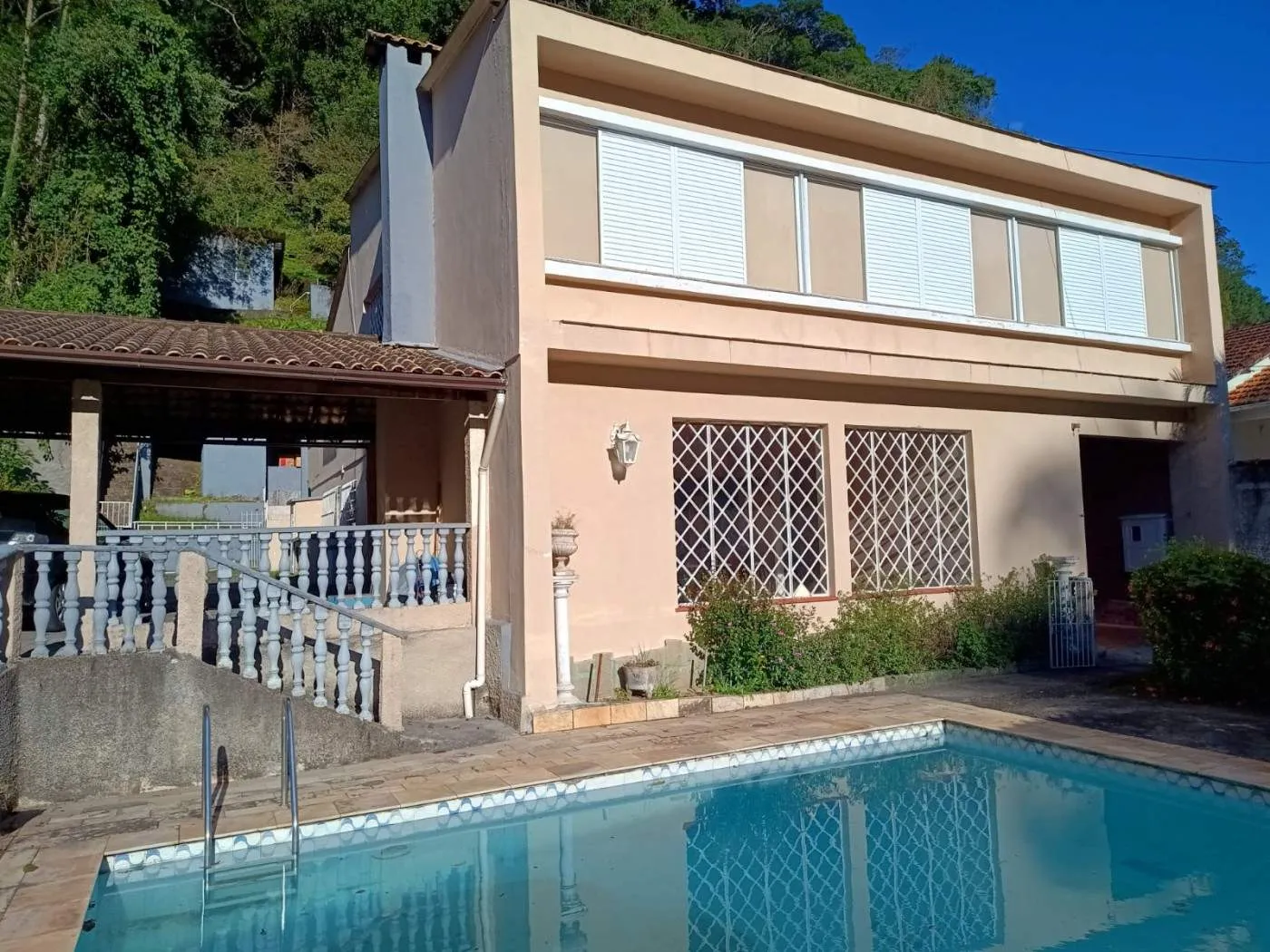 Foto do imóvel Casa para Venda em Petrópolis / RJ em Rua São Sebastião