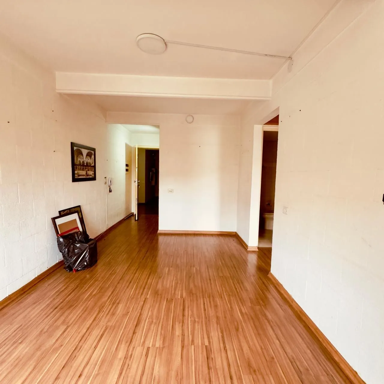 Imagem MÁFFER IMÓVEIS ALUGA - APARTAMENTO 2 DORMITÓRIOS Av. Princesa Isabel, 500 - Bairro Santana | Porto Alegre/RS Em frente ao Instituto de Cardiologia