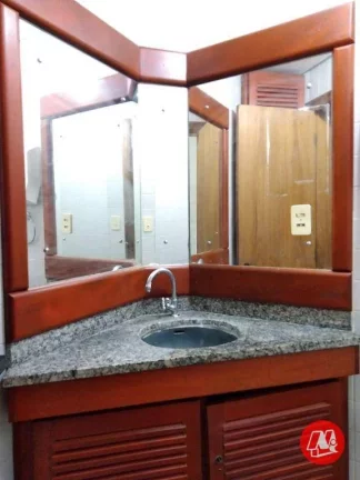 Imagem Sala comerical com vaga, entre o Bom Fim e o Rio Branco