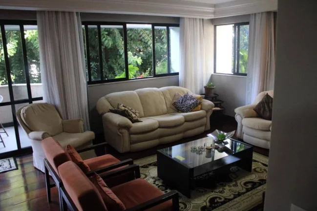 Imagem Apartamento com 3 quartos, 199m2, para locação em Salvador, Graça