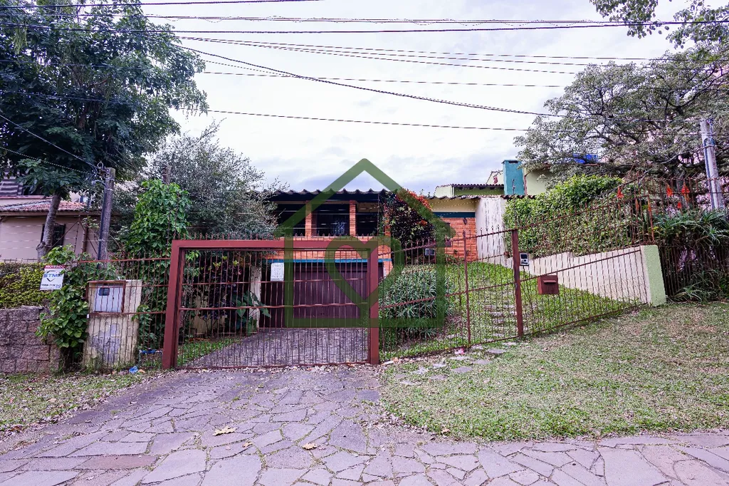 Imagem Casa à Venda no Bairro Cristal Apresentamos esta excelente residência localizada em uma das regiõ...