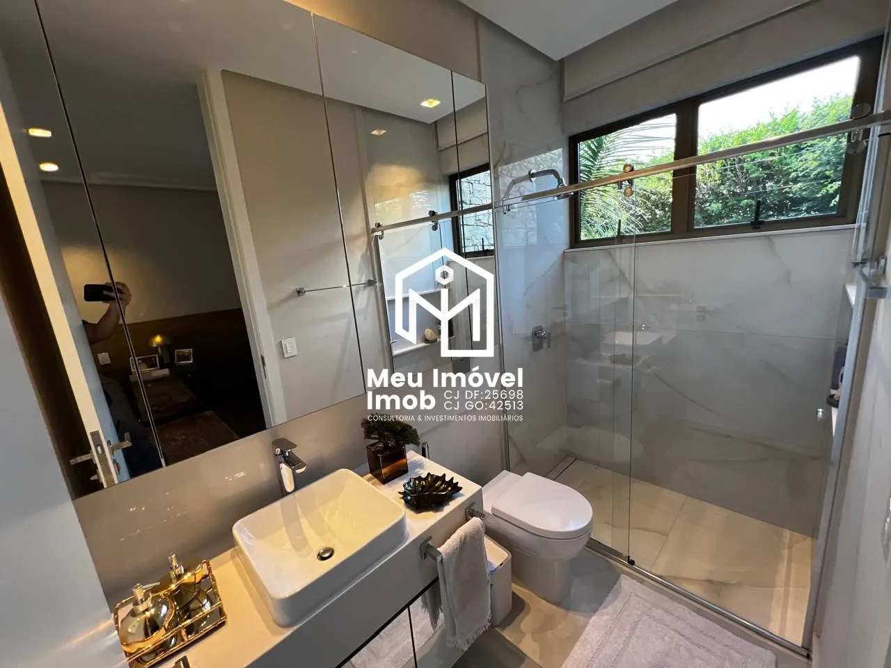 Imagem Casa 4 Quartos 4 Suítes 7 Vagas 860m² Mobiliado Park Way/DF