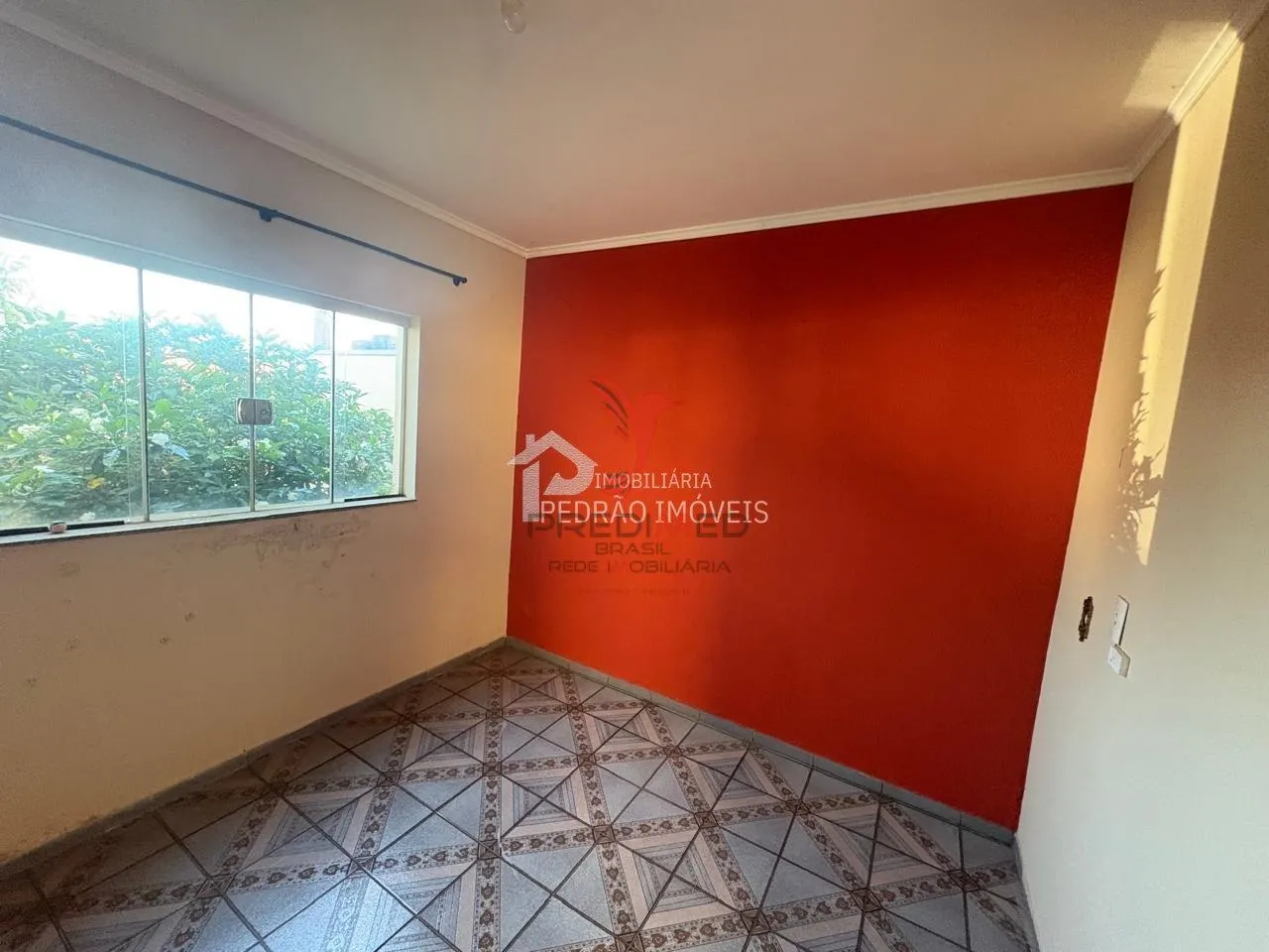 Sobrado de 2 quartos, 158m² no bairro Parque Residencial Elizabeth, em Lençóis Paulista