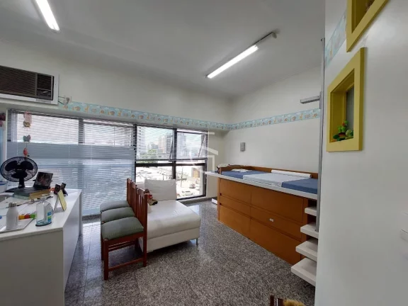 Imagem ÓTIMA SALA COMERCIAL NO CONDOMÍNIO MEDCLÍNICAS BAIXOU PARA R$ 349.000,00