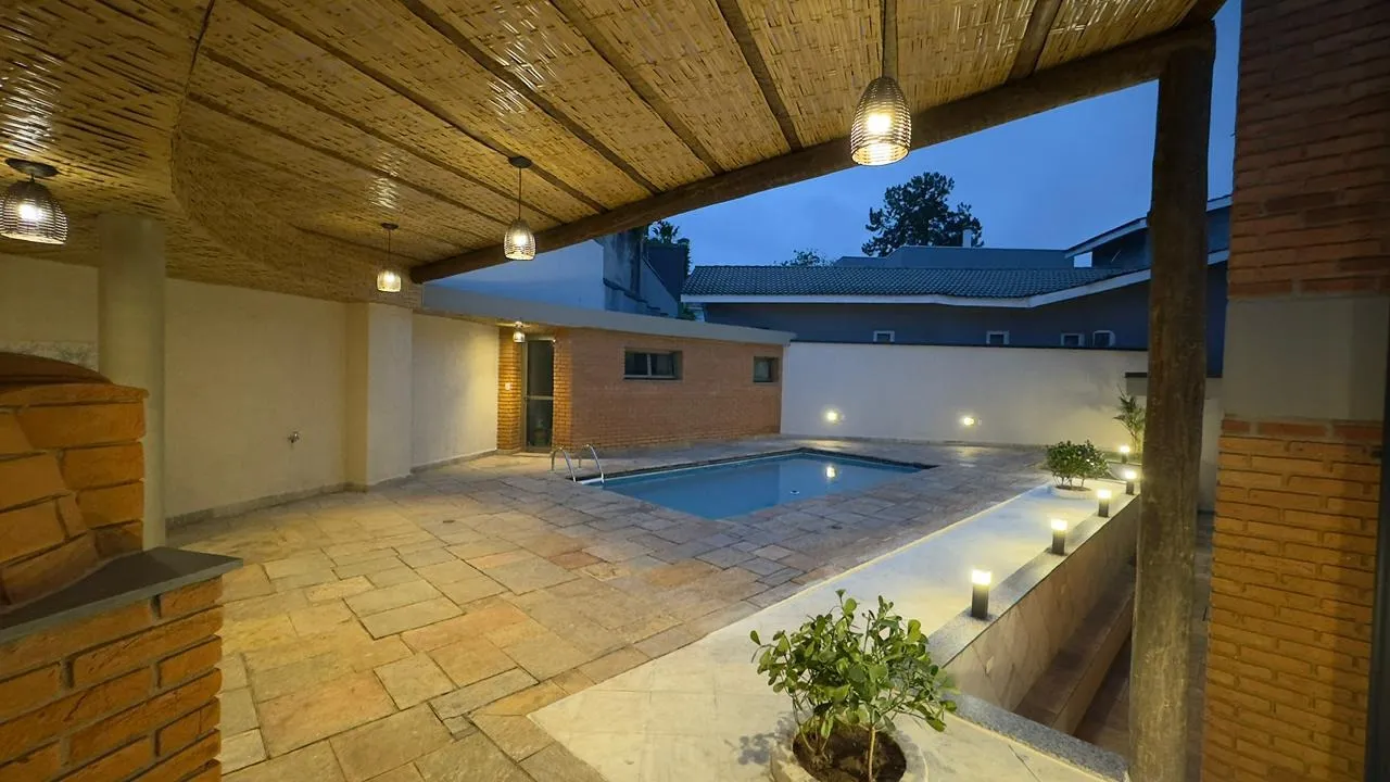 Imagem CASA RESIDENCIAL em SANTANA DE PARNAÍBA - SP, ALPHAVILLE