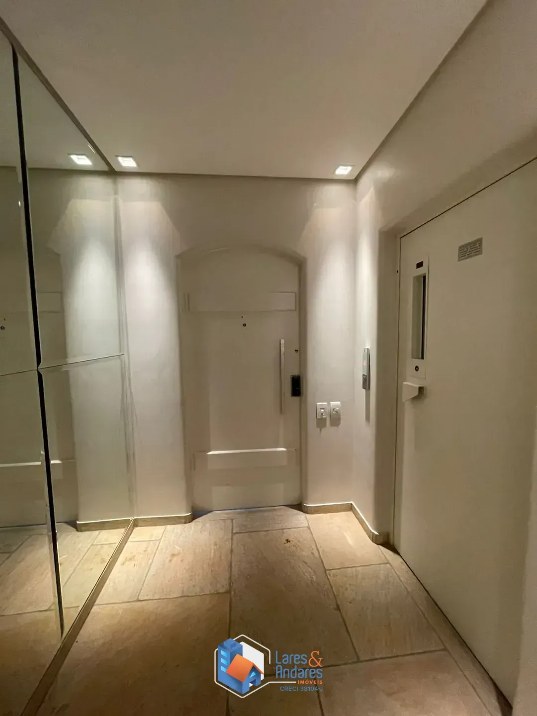 Imagem Apartamento para venda em Jardim Paulista com 4 quartos, sendo 2 suítes, 252m²