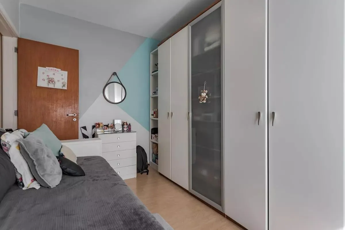Imagem Casa em condomínio com 3 dormitórios, suíte e 2 vagas